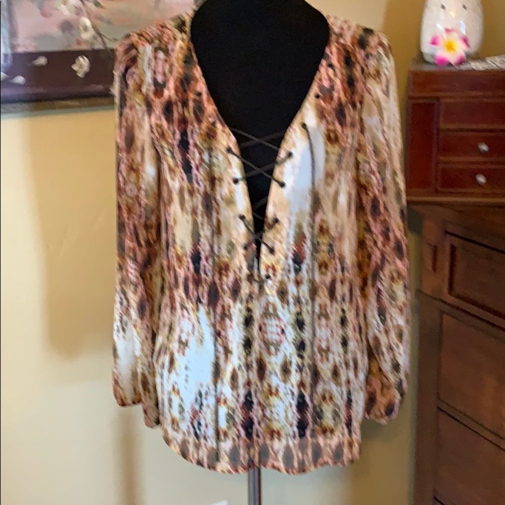Jessica Simpson top